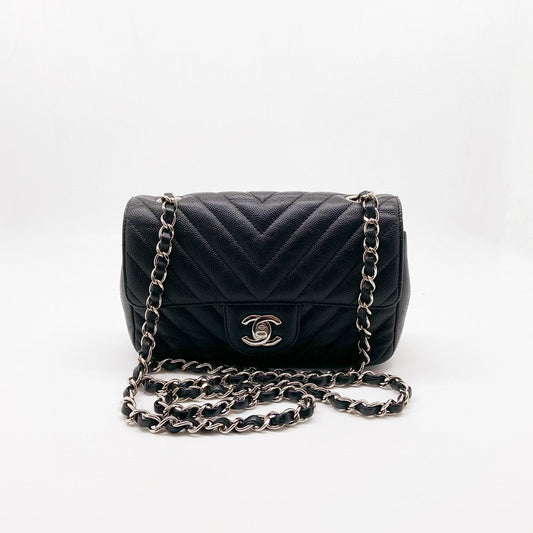 Preloved Chanel Classic Flap Mini Rectangle 20cm