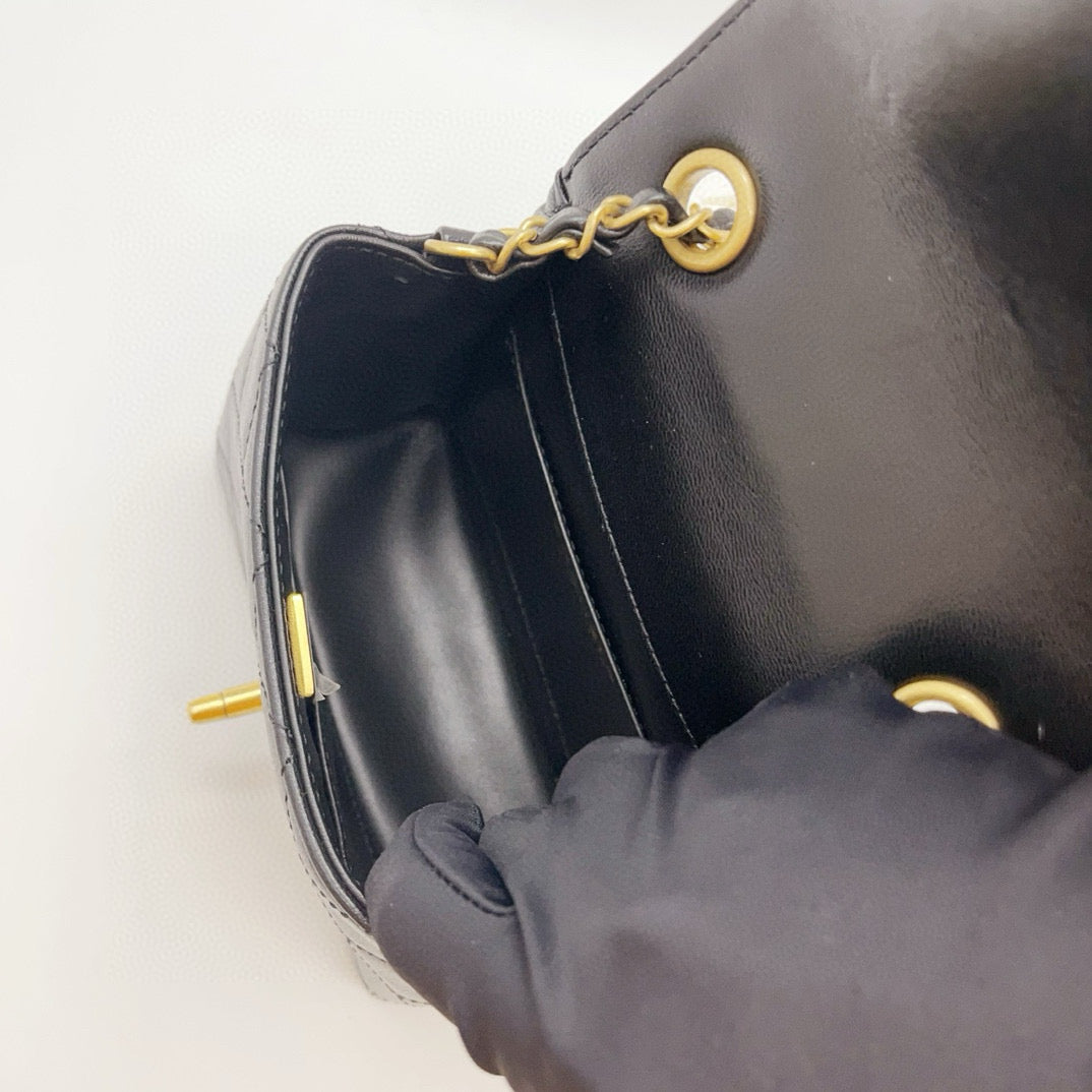Preloved Chanel Black n Gold 22K Retro Classic Flap New Mini Square