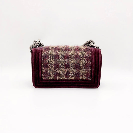 Preloved Chanel Boy Small