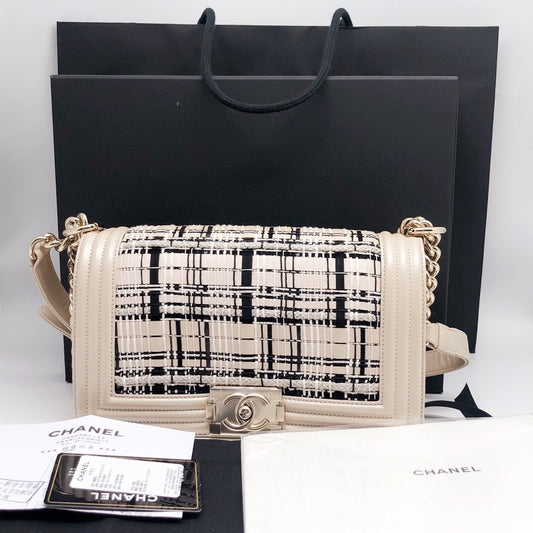 Preloved Chanel Boy Limited 2019 SS Medium