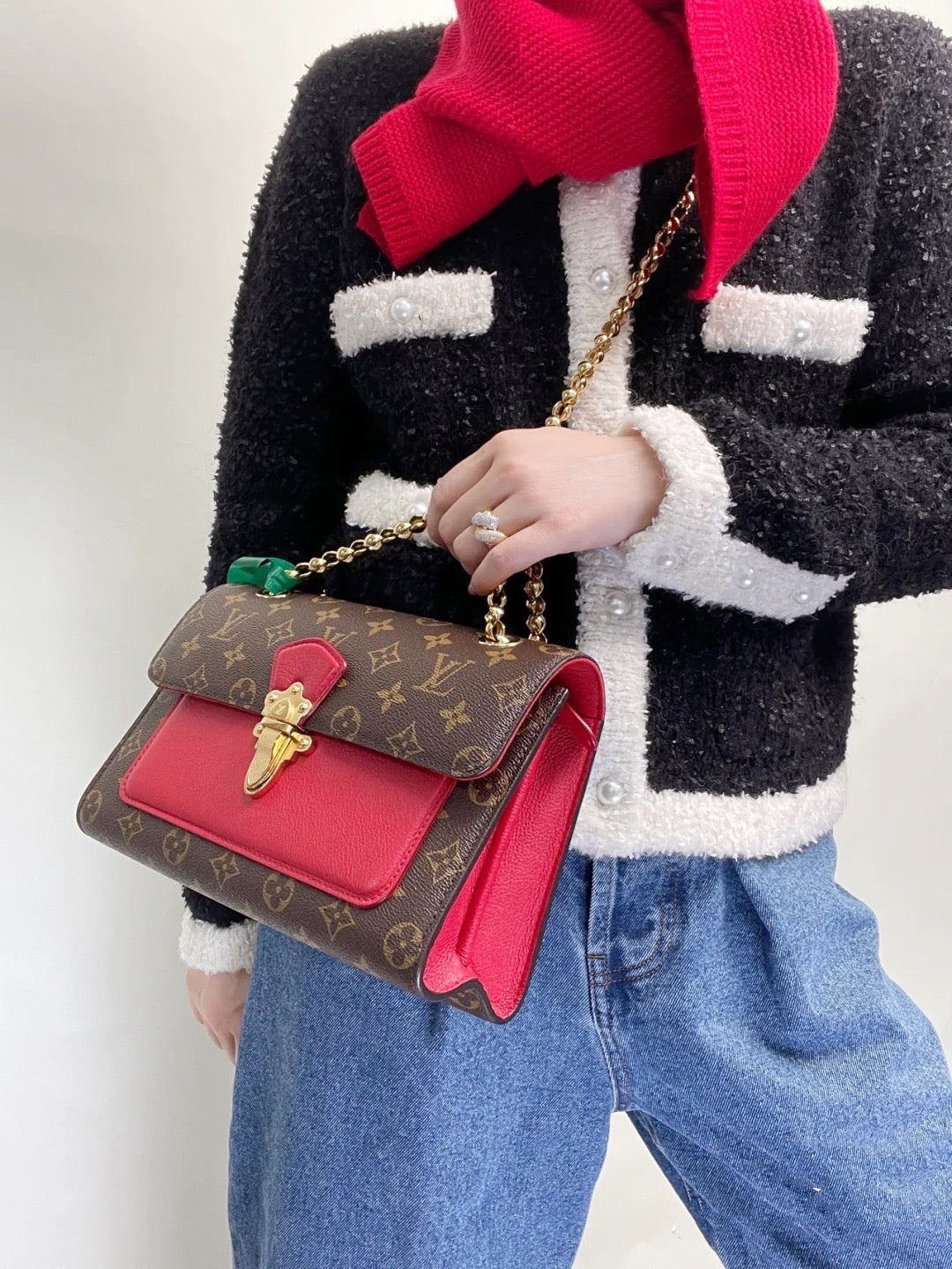 Louis Vuitton LV Victoire