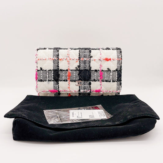 Preloved Chanel Limited Wallet On Chain (WOC)