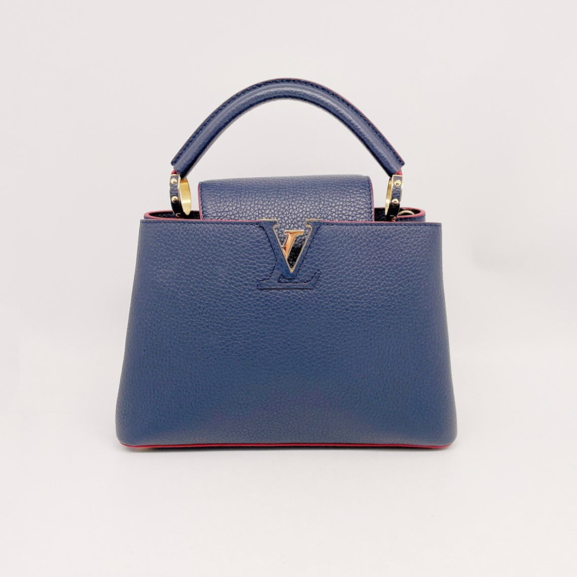 Pre-Owned Louis Vuitton Capucines BB Bag 210000/379