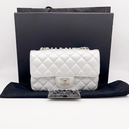Preloved Chanel Classic Flap Mini Rectangle 20cm