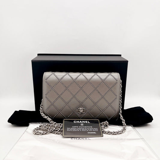 Preloved Chanel Wallet On Chain (WOC)