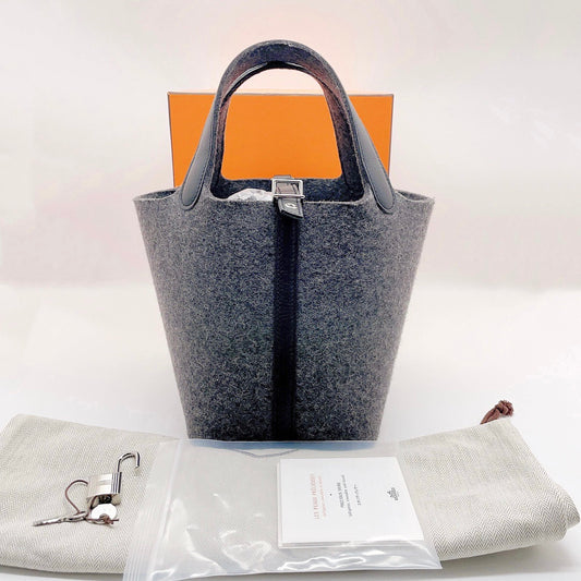 Preloved Hermes Bicolor Picotin 18 / PM