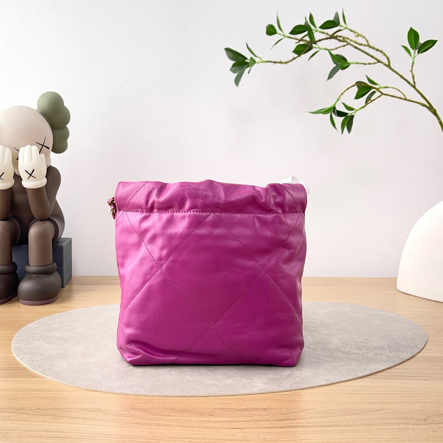 Preloved Chanel 22 Mini Bag 23B