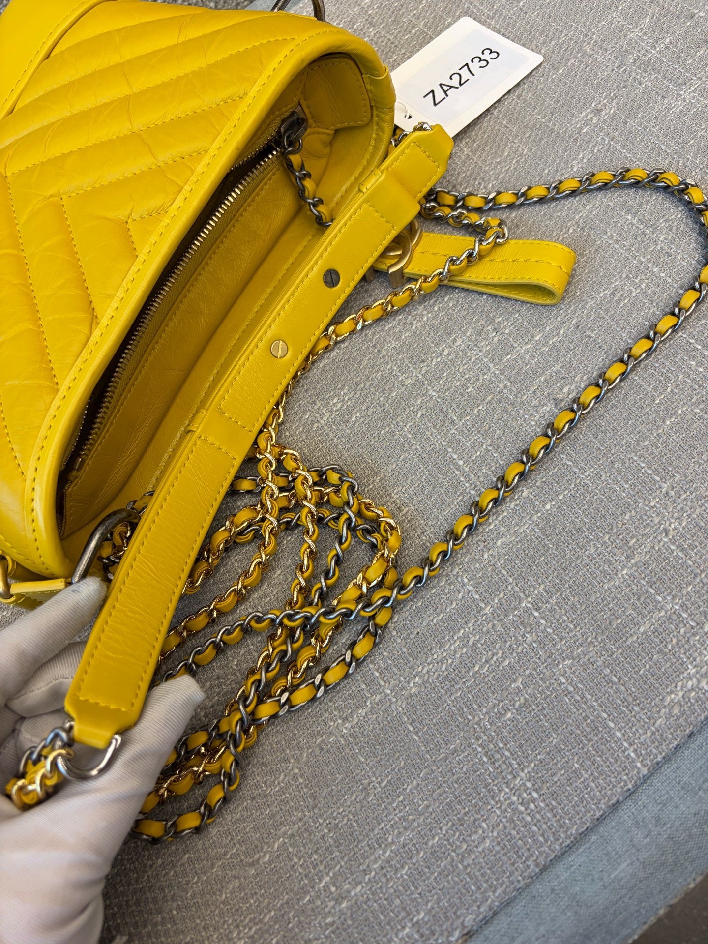 Preloved Chanel Gabrielle Hobo Small