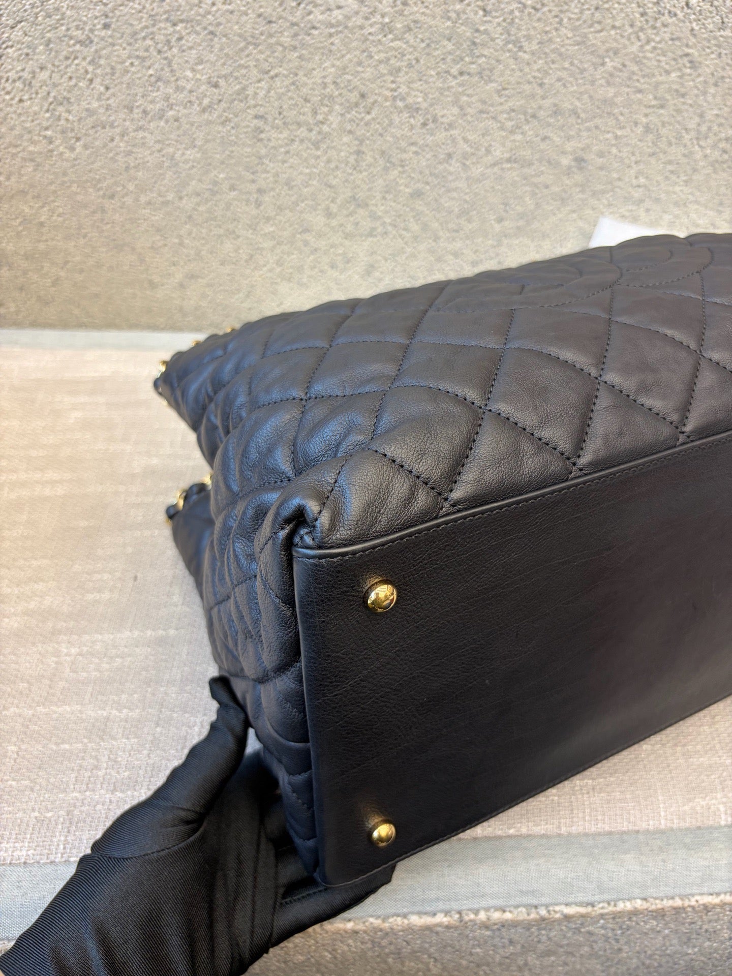 Preloved Chanel Black n Gold Chain Me Tote Bag