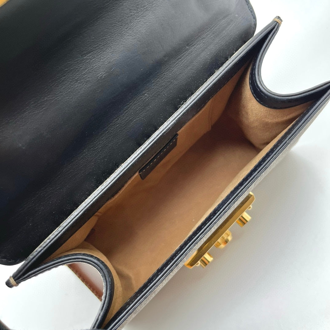 Preloved Gucci GG Padlock Shoulder Bag