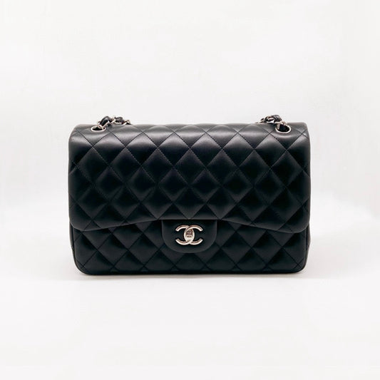 Preloved Chanel Classic Flap Jumbo