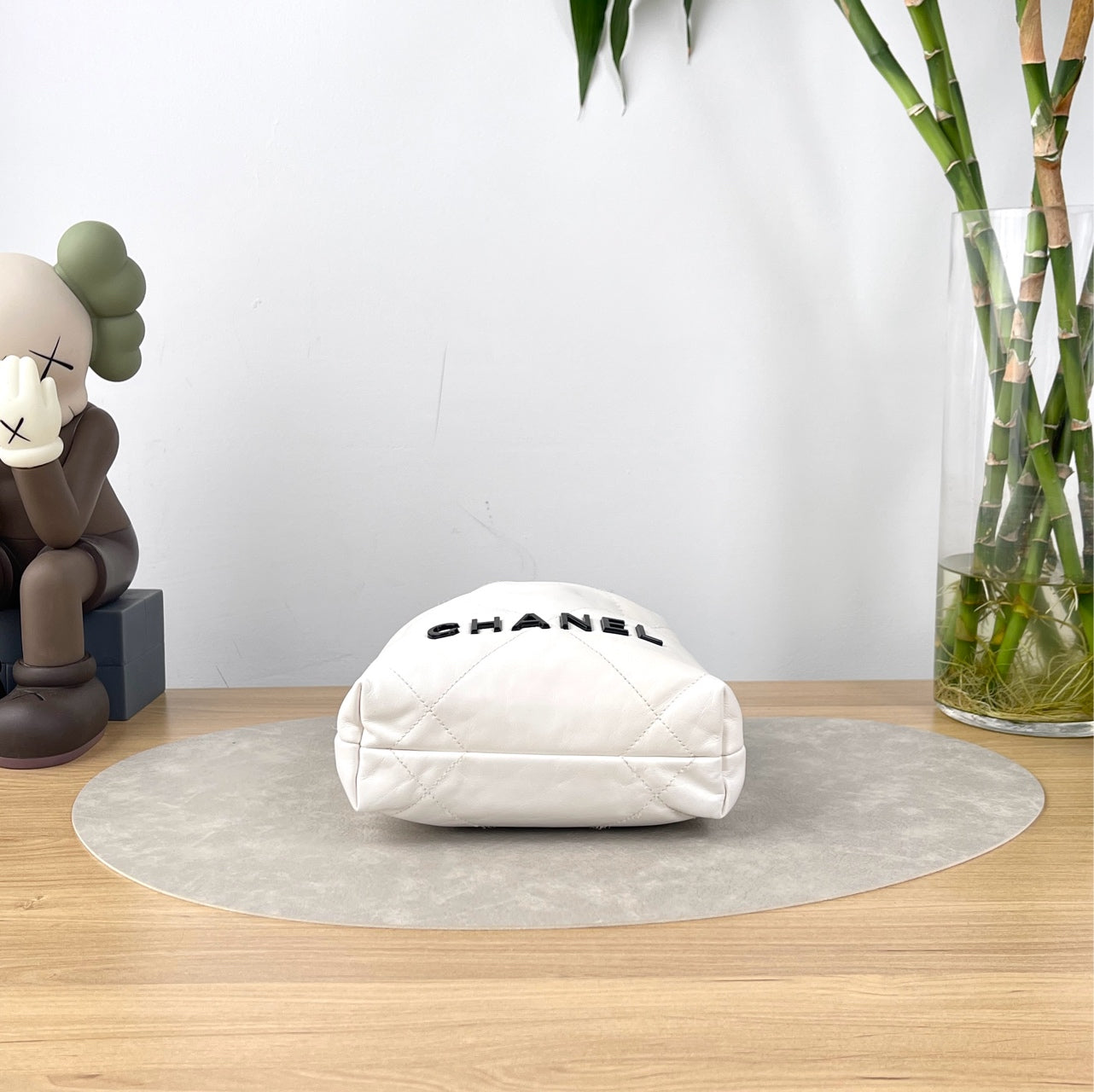 Preloved Chanel 22 Mini Bag 24C