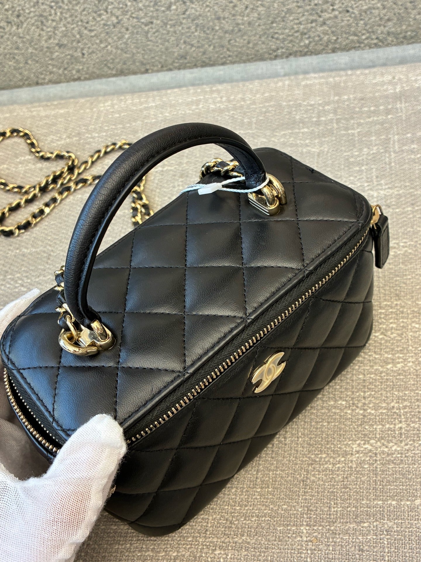 Preloved Chanel Black n Gold Classic Vanity Case with Top Handle