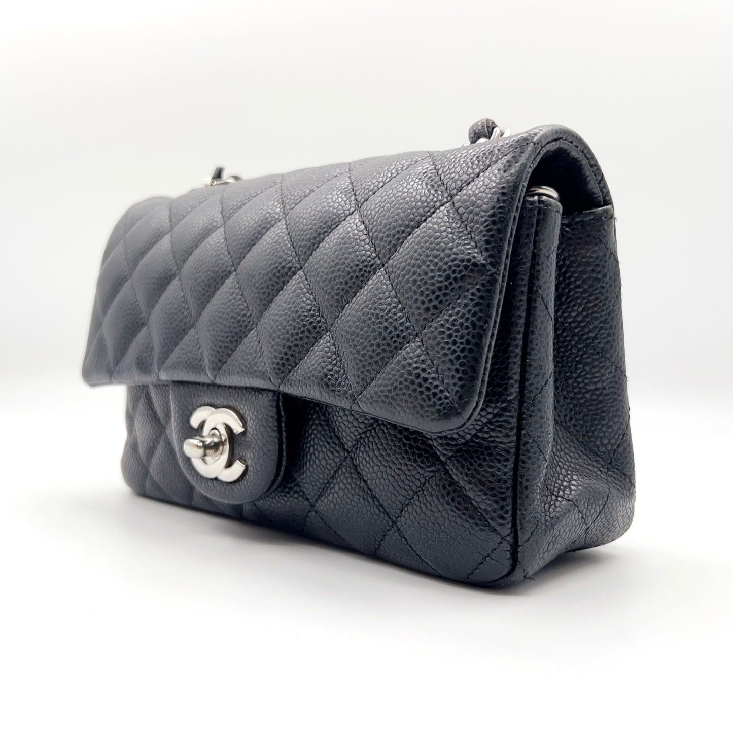 Preloved Chanel Classic Flap Mini Rectangle 20cm