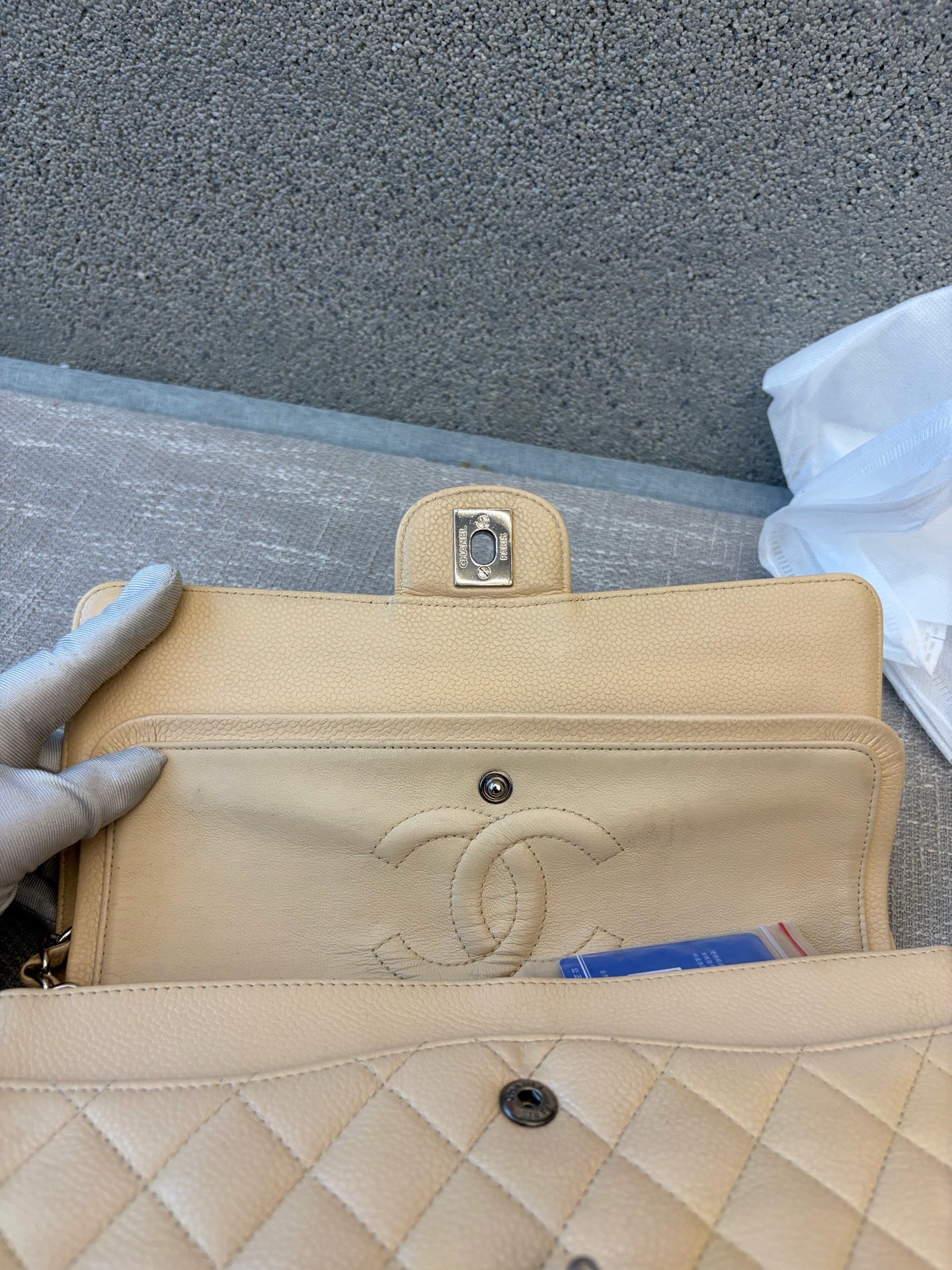 Preloved Chanel Classic Flap Medium