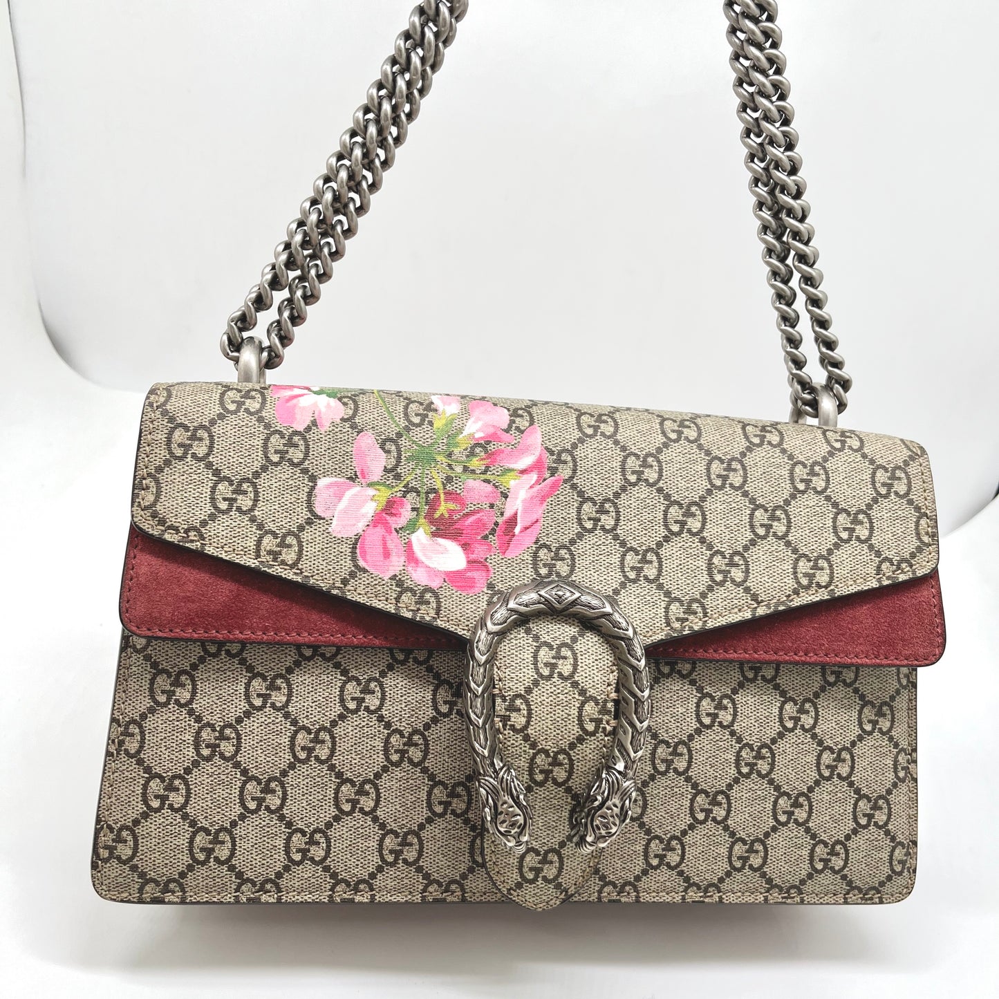 Preloved Gucci Dionysus Medium Shoulder Bag