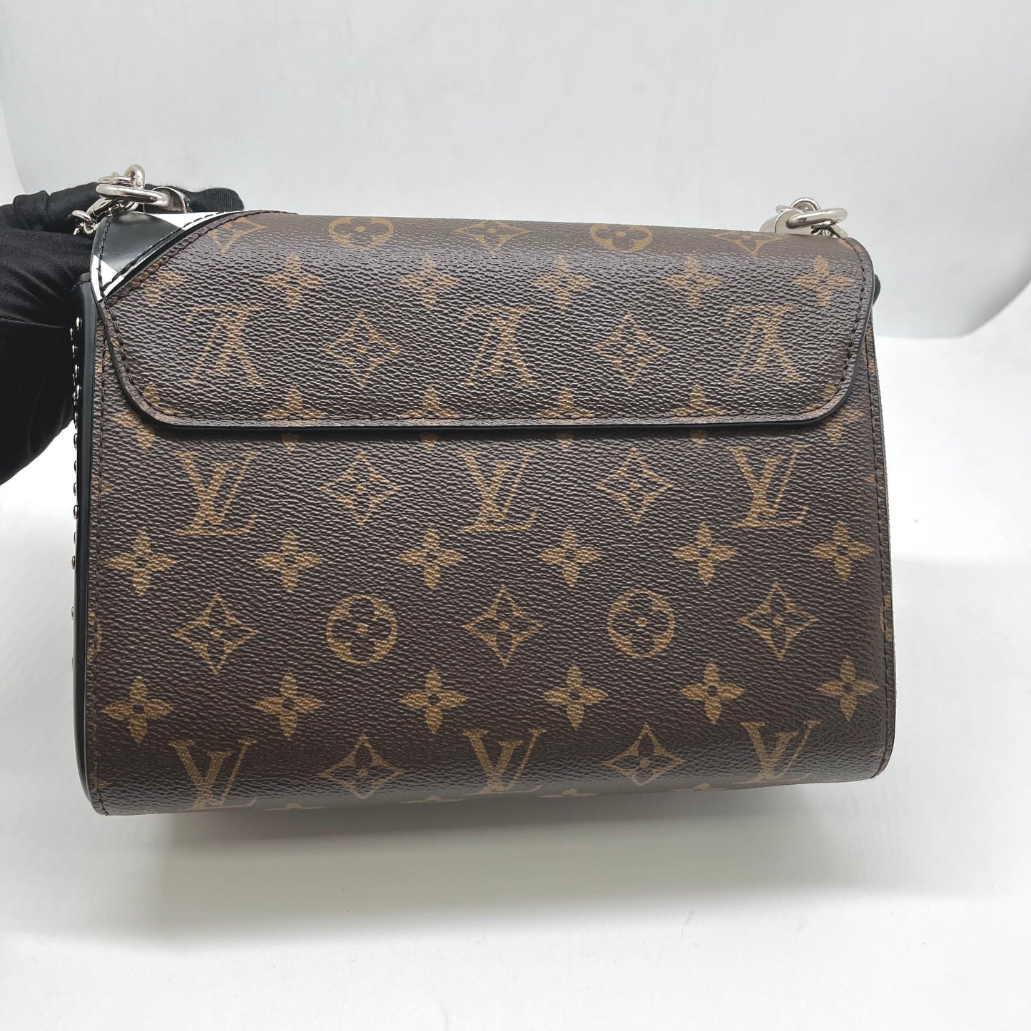 Preloved Louis Vuitton LV Twist MM