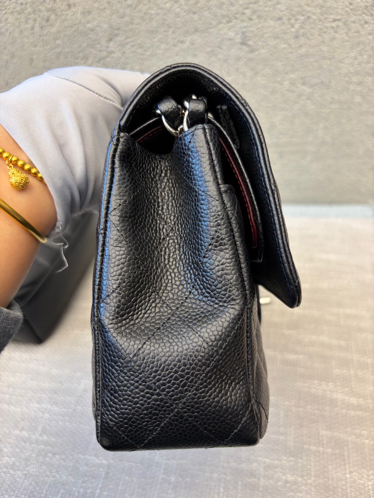 Preloved Chanel Classic Flap Medium