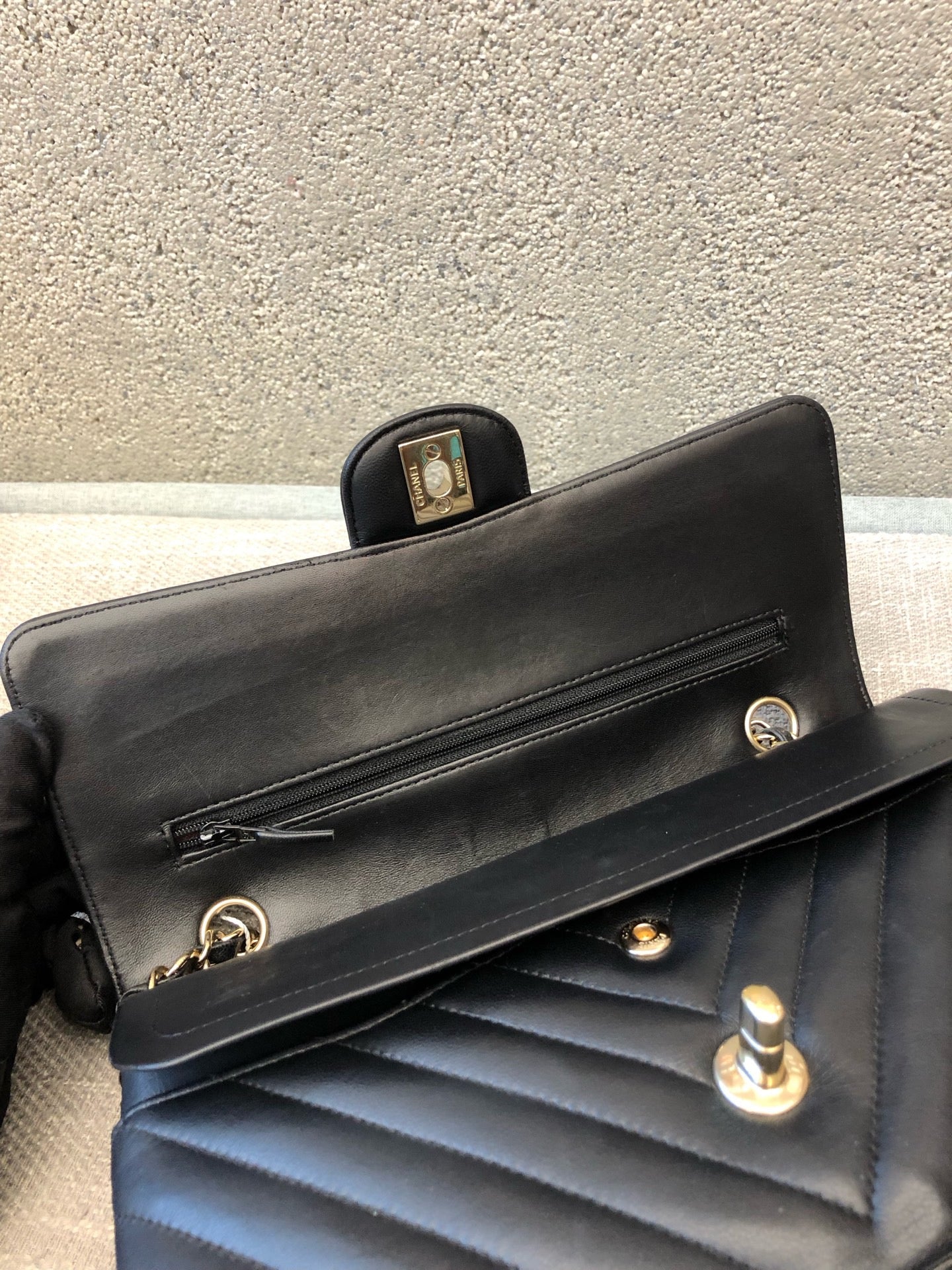 Preloved Chanel Black n Gold Classic Flap Chevron Medium