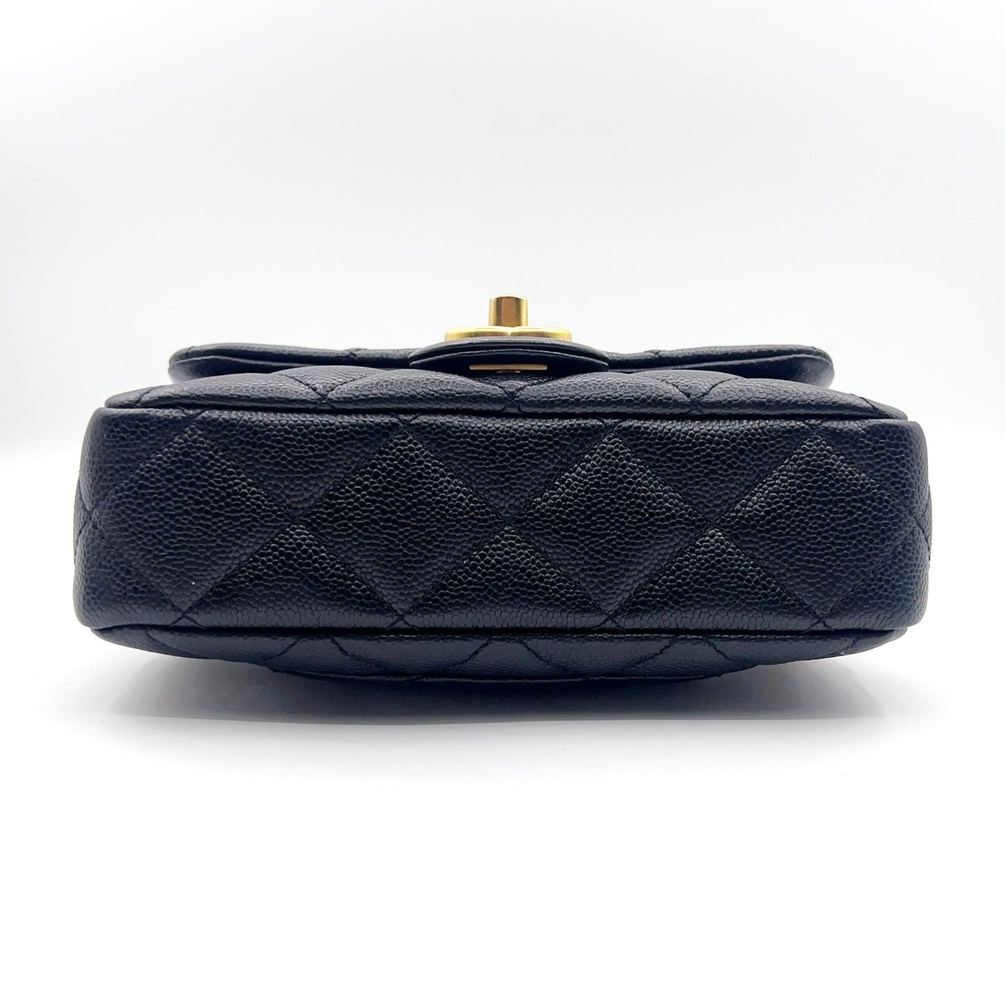 Preloved Chanel Black n Gold 23p Small Flap with Heart Adjustable Chain