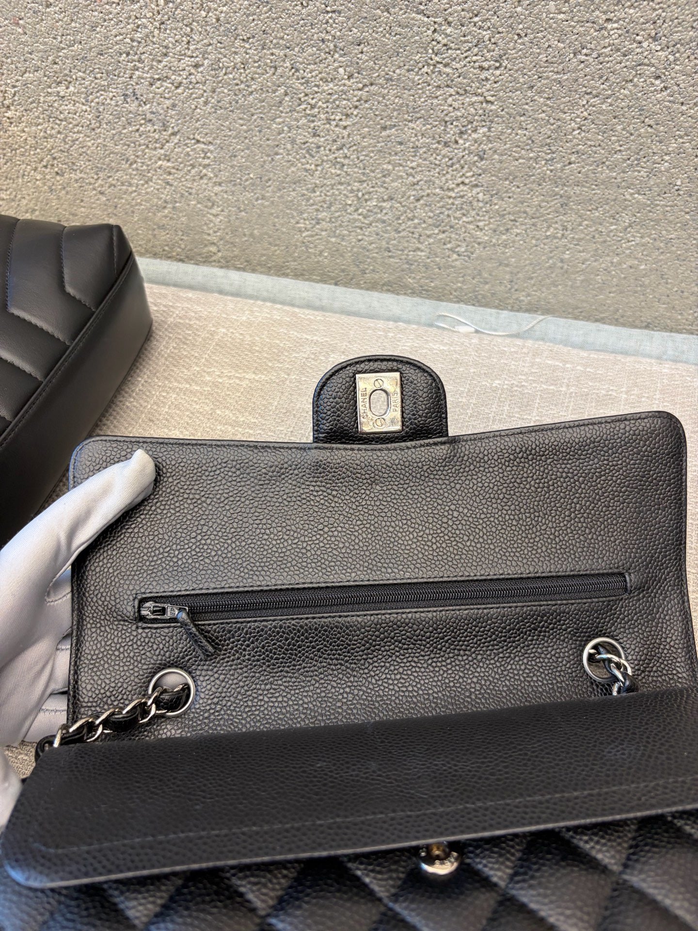 Preloved Chanel Classic Flap Medium