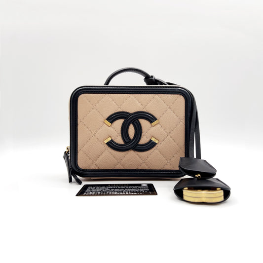 Preloved Chanel CC Filigree Vanity Case Small