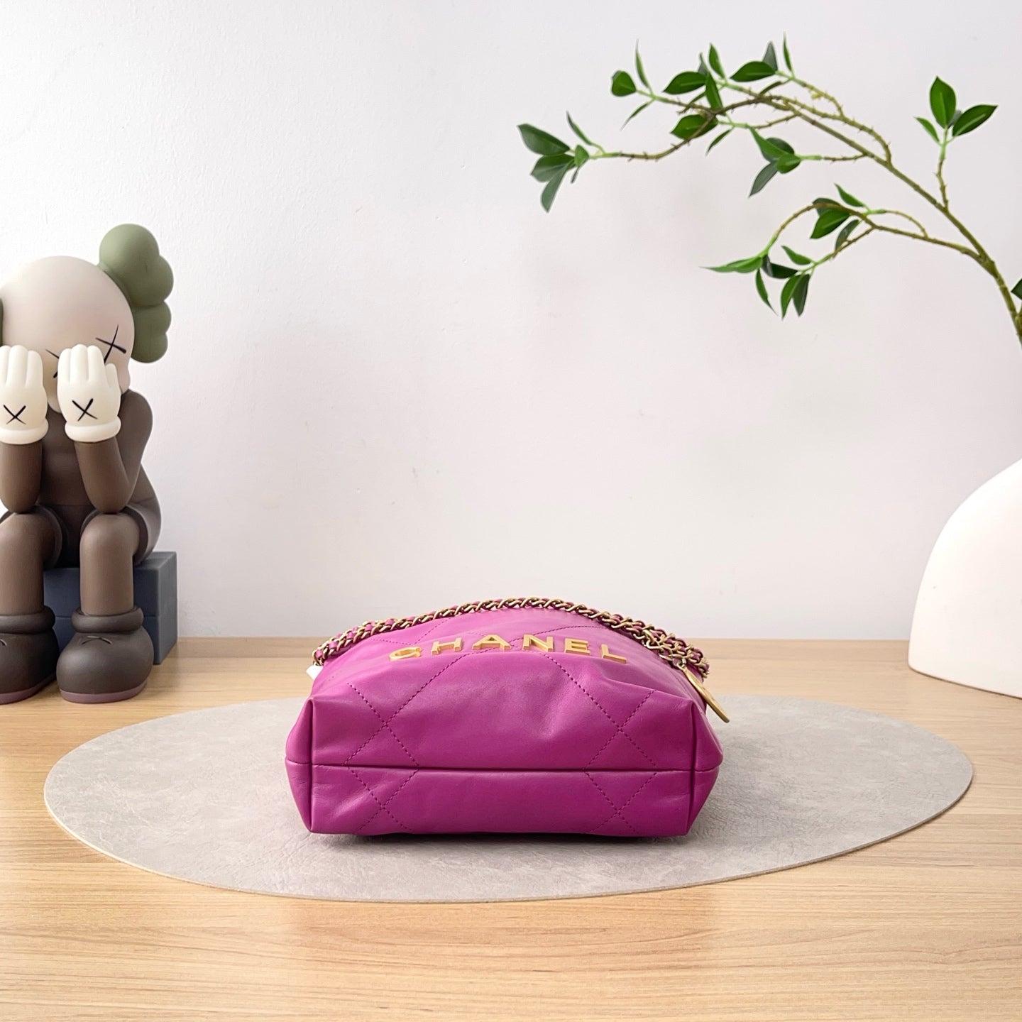 Preloved Chanel 22 Mini Bag 23B