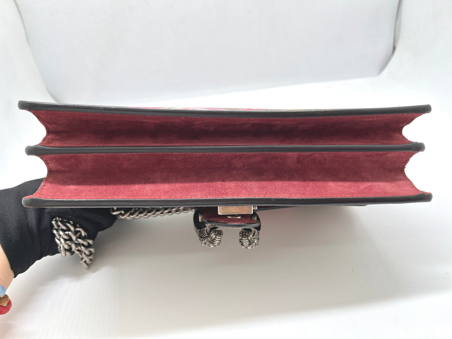 Preloved Gucci Dionysus Medium Shoulder Bag