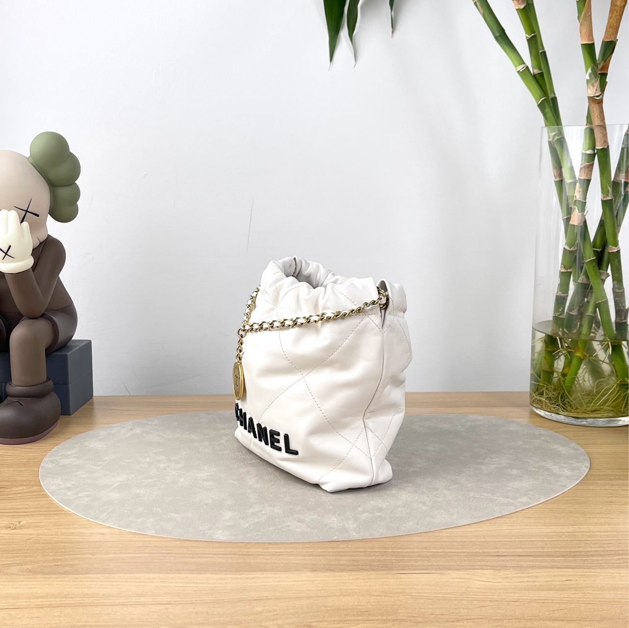 Preloved Chanel 22 Mini Bag 24C