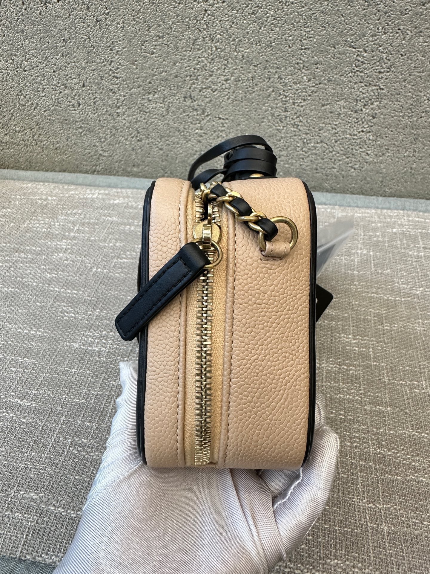 Preloved Chanel CC Filigree Vanity Case Small