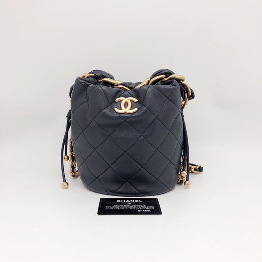 Preloved Chanel Drawstring Bucket Bag