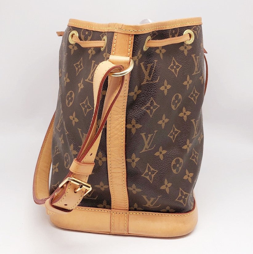 Louis Vuitton, Bags, Louis Vuitton Noe Petit Bag