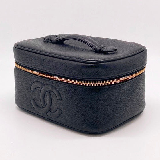 Chanel Vintage Black n Gold Vanity Case – allprelovedonly