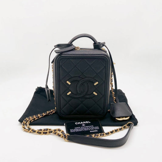 Preloved Chanel CC Filigree Vanity Case Vertical