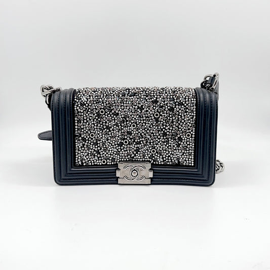 Preloved Chanel Boy Limited Medium