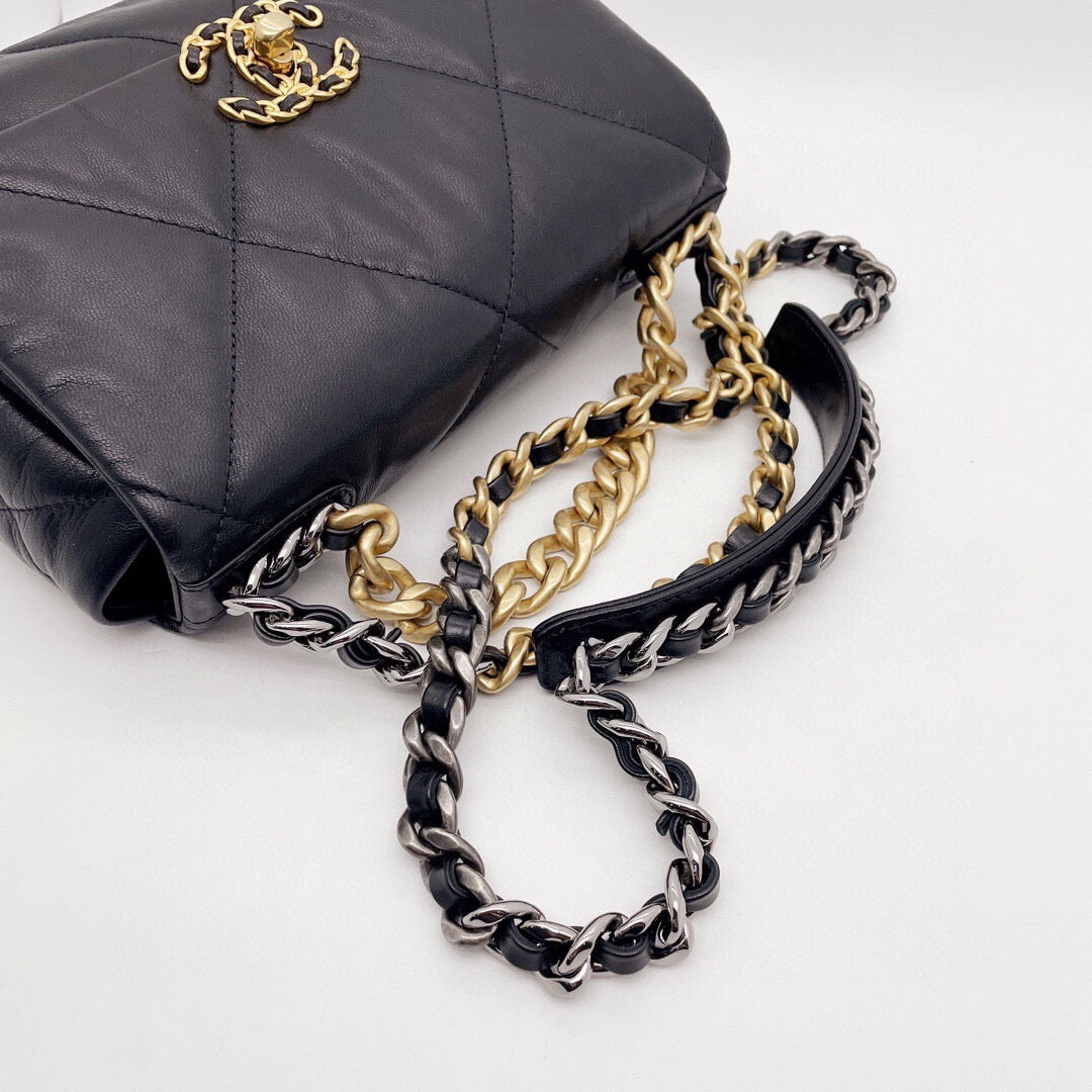 Chanel 19 Flap Bag Large - 42 For Sale on 1stDibs