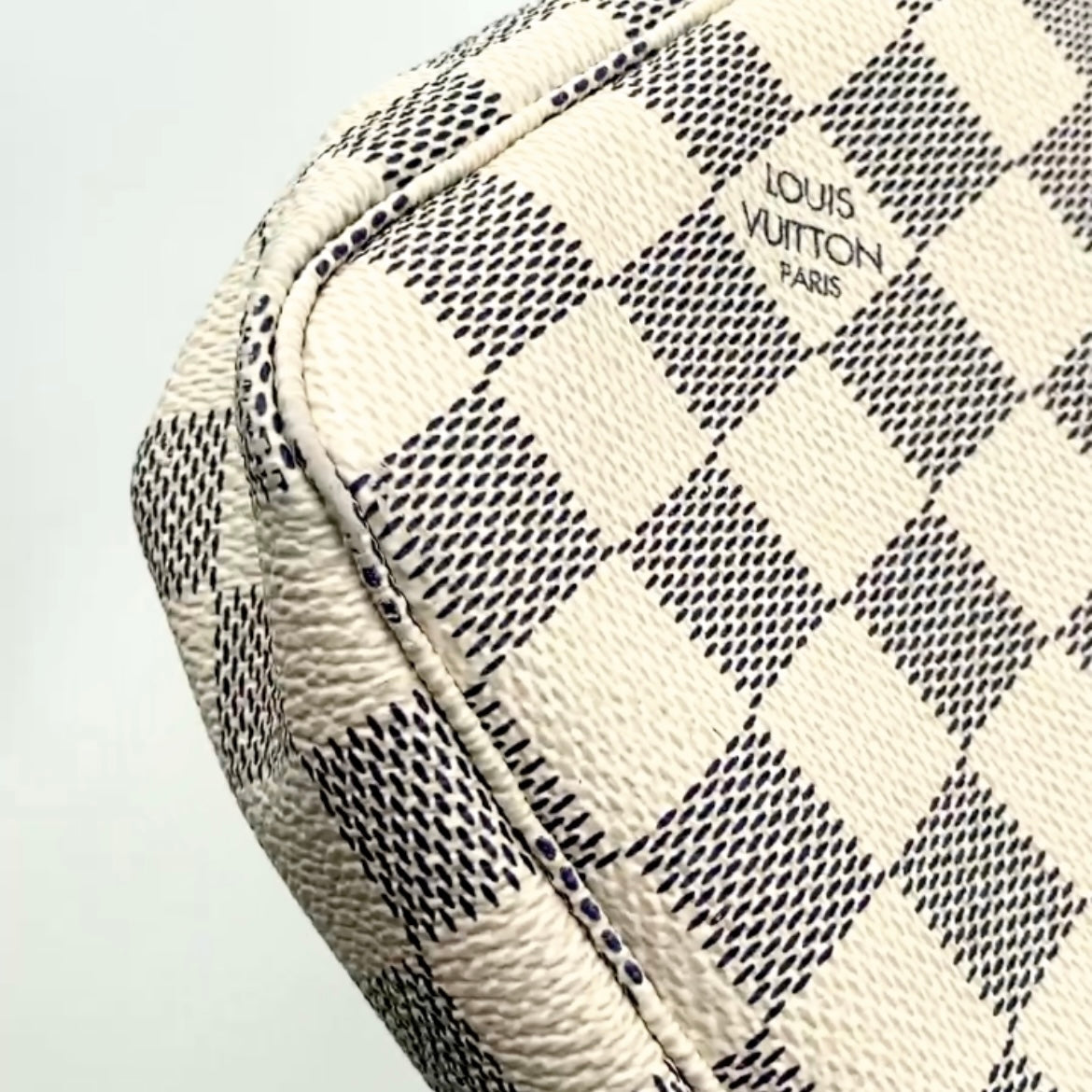 Louis Vuitton Neutrals, Pattern Print 2021 Damier Azur Pochette Accessories