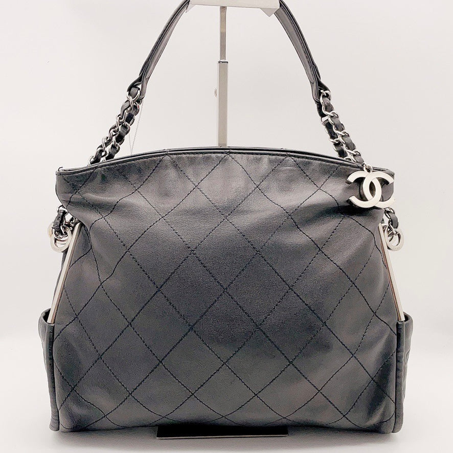 Preloved Chanel Vintage CC Pocket Fold Over Top Flap Shoulder Bag