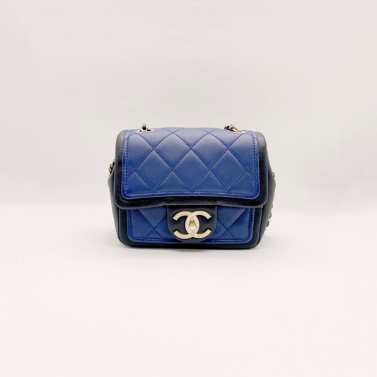 Preloved Chanel Two-Tone Flap Bag Small